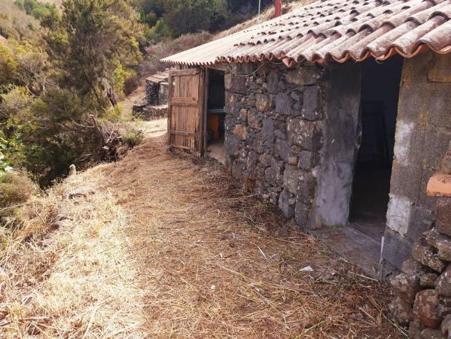 Propiedad rural en La Palma con 2 edificaciones