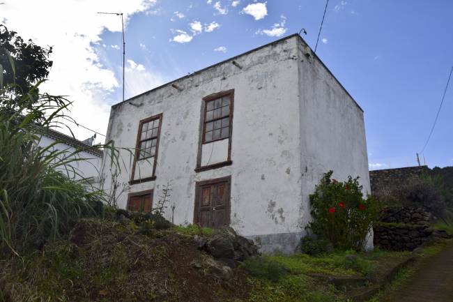 Casa típica para restaurar en Los Sauces La Palma